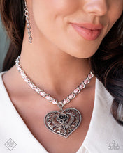 Load image into Gallery viewer, Glimpses of Malibu - Complete Trend Blend - FASHION FIX SET - OCTOBER 2024