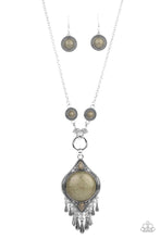 Load image into Gallery viewer, Majestic Mountaineer - Green