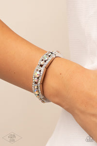 Glamorously Glimmering - Multi