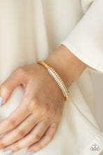 Load image into Gallery viewer, Day to Day Dazzle - Gold Bracelet
