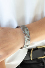 Load image into Gallery viewer, Glaze Daze - Multi Bracelet
