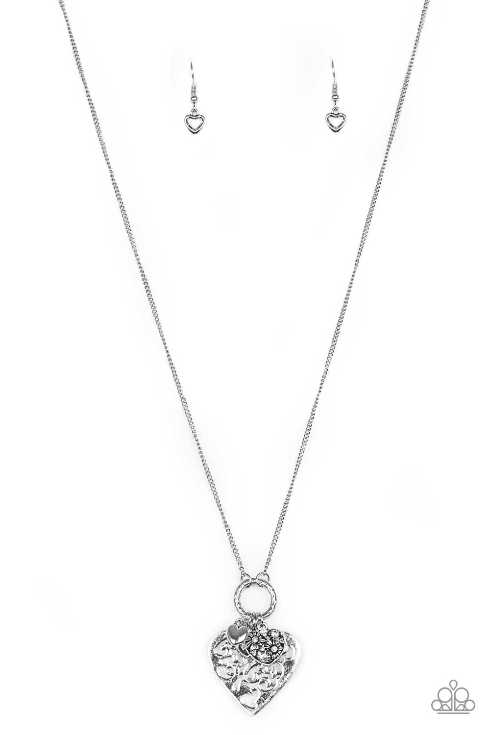 Bountiful Hearts - White