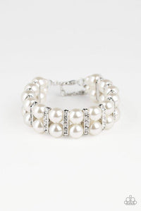 Glowing Glam - White - Paparazzi Bracelet Image