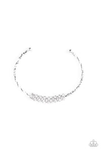 Twinkling Twist - White - Paparazzi Bracelet Image
