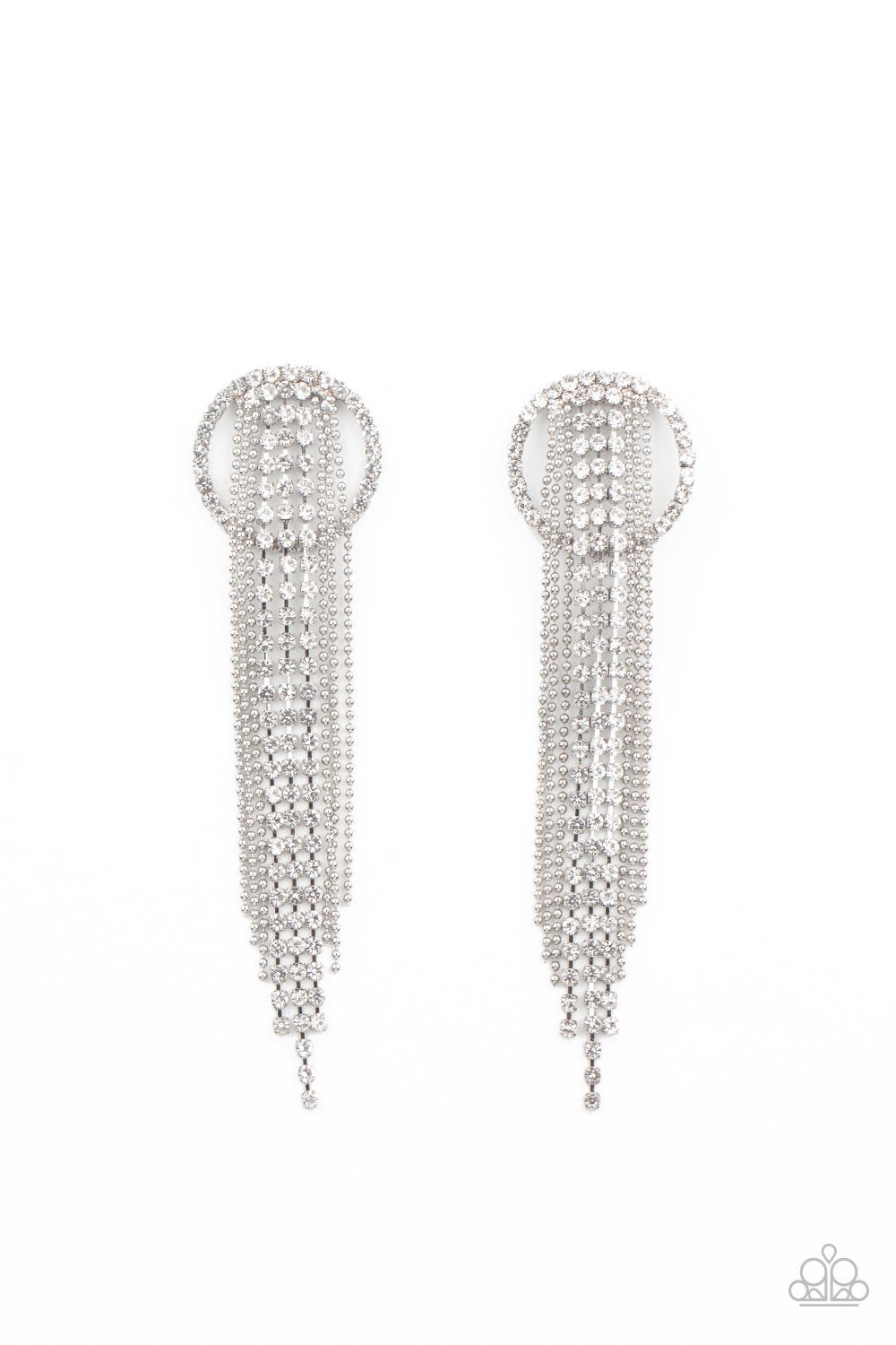 Paparazzi Earring LOP Jan 2021 ~ Dazzle by Default - White