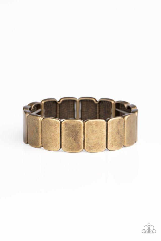 Retro Effect - Brass - Paparazzi Bracelet Image