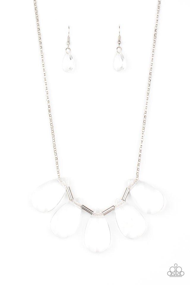 HEIR It Out - White - Paparazzi Necklace Image