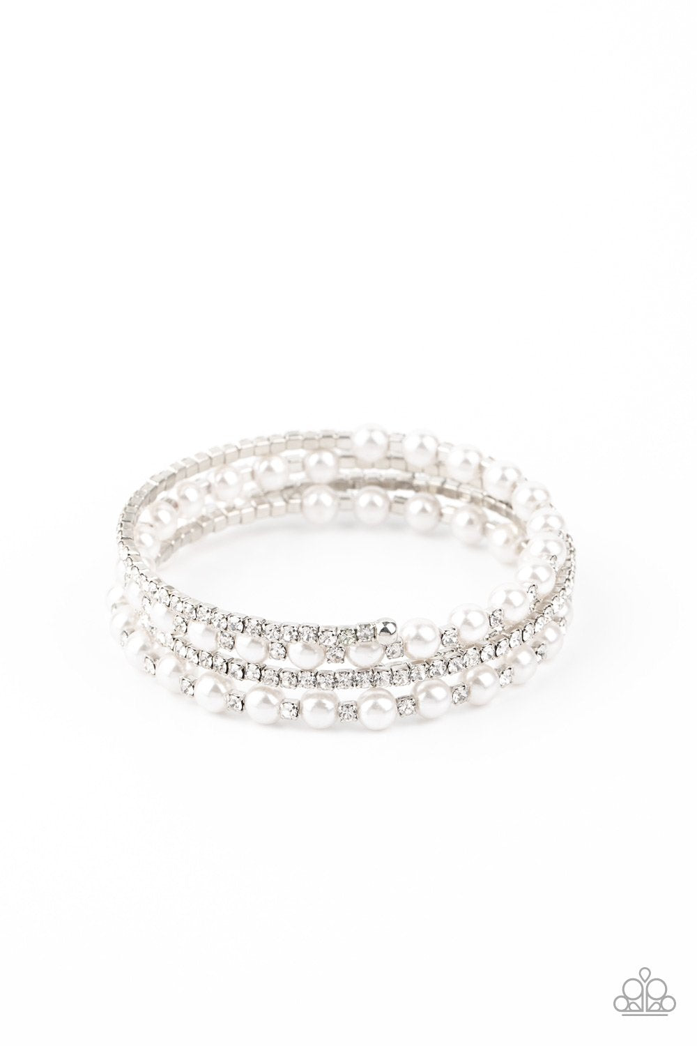 Paparazzi Bracelet LOP Dec 2020 ~ Starry Strut - White