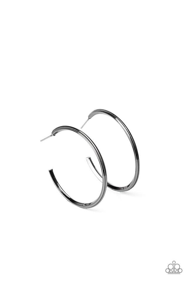 Chic As Can Be - Black - Paparazzi Earring Image