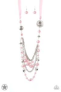 Paparazzi Necklace Blockbuster - All the Trimmings - Pink
