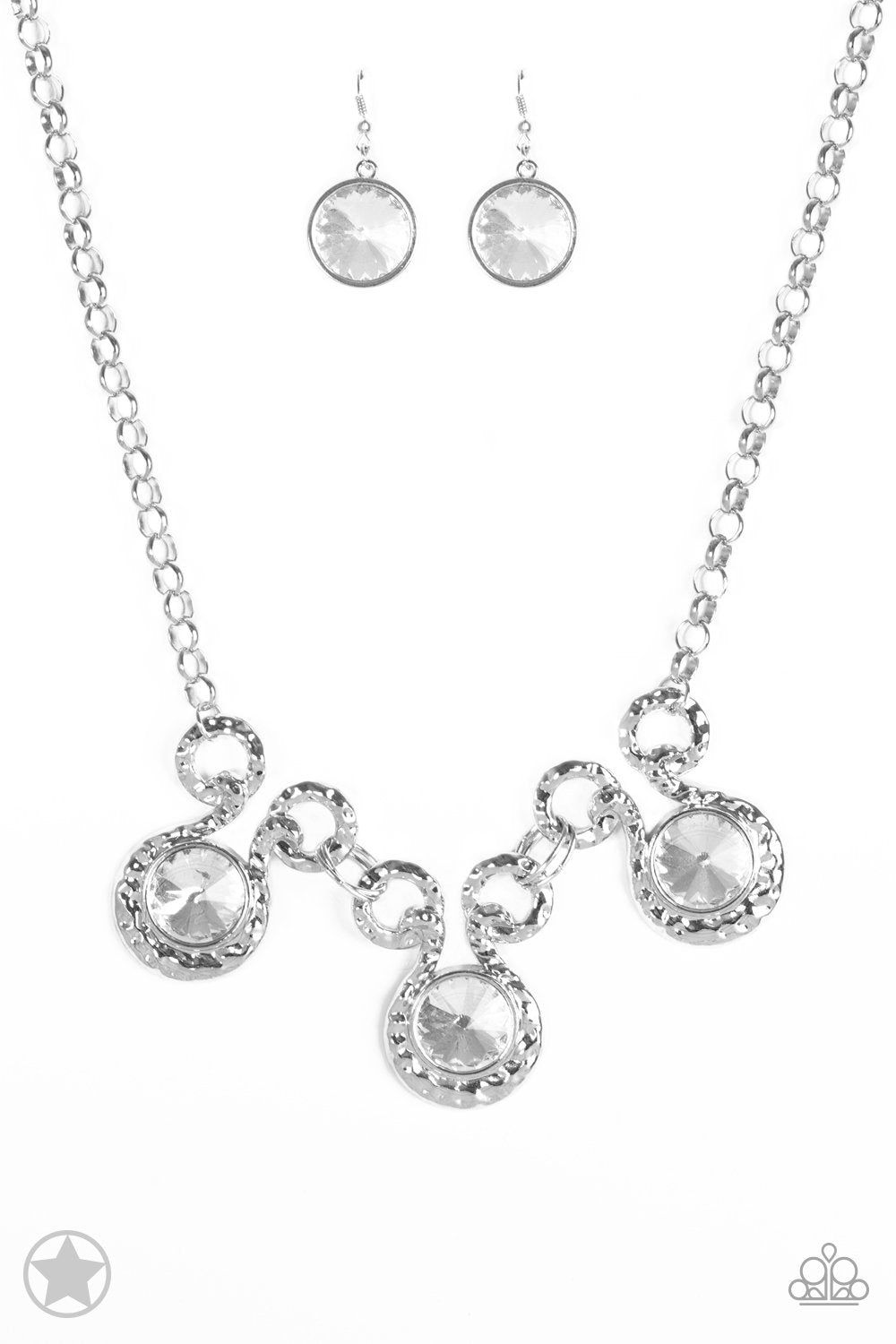 Paparazzi Necklace Blockbuster - Hypnotized - Silver White