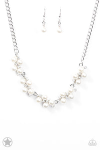 Paparazzi Necklace Blockbuster - Love Story - White