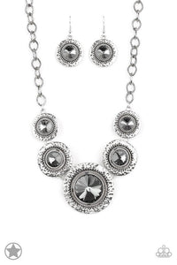 Paparazzi Necklace Blockbuster ~ Global Glamour